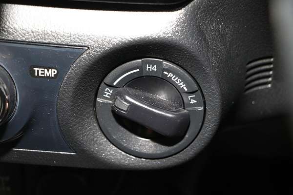 2020 Toyota Hilux SR5 GUN126R 4X4