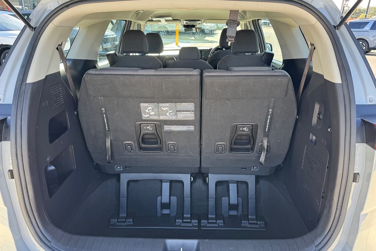 2023 Kia Carnival S KA4
