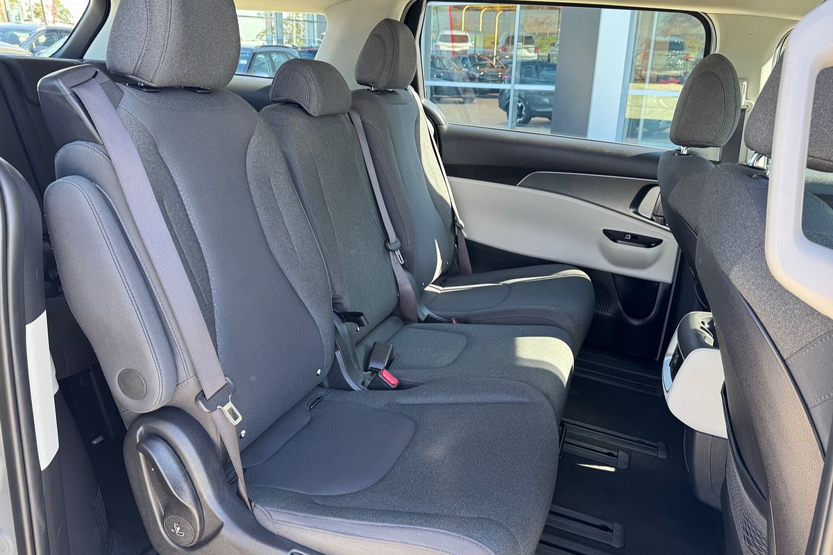 2023 Kia Carnival S KA4