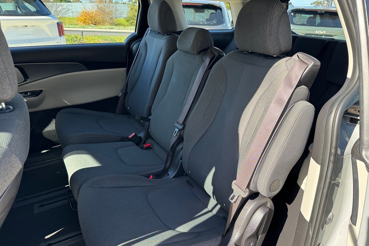 2023 Kia Carnival S KA4