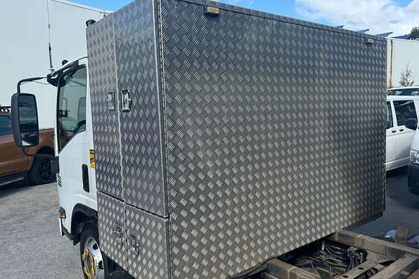 2013 Isuzu NPR 400 MEDIUM TIPPER
