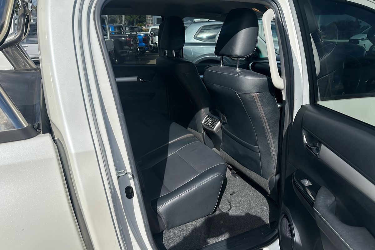 2020 Toyota Hilux SR5 GUN126R 4X4