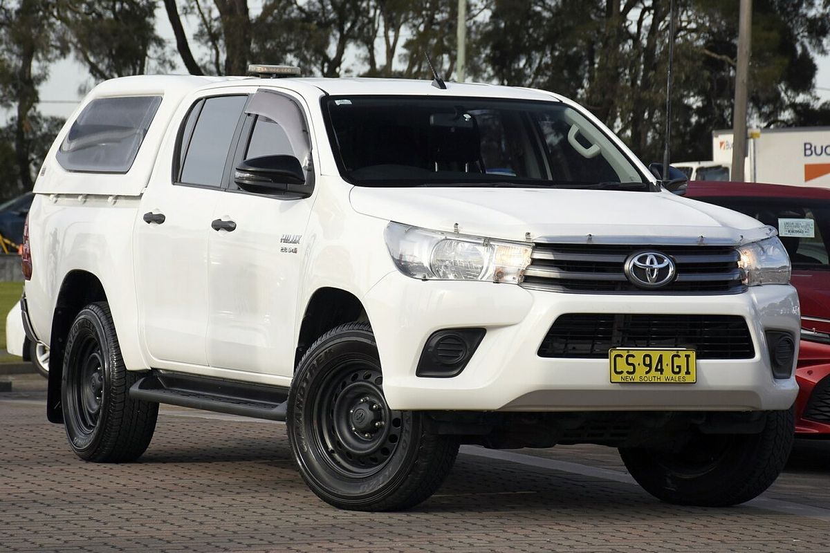 2018 Toyota Hilux SR GUN126R 4X4
