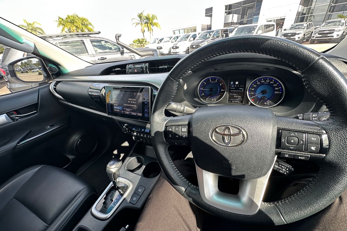 2020 Toyota Hilux SR5 GUN126R 4X4