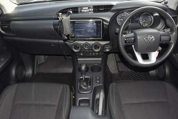 2018 Toyota Hilux SR GUN126R 4X4