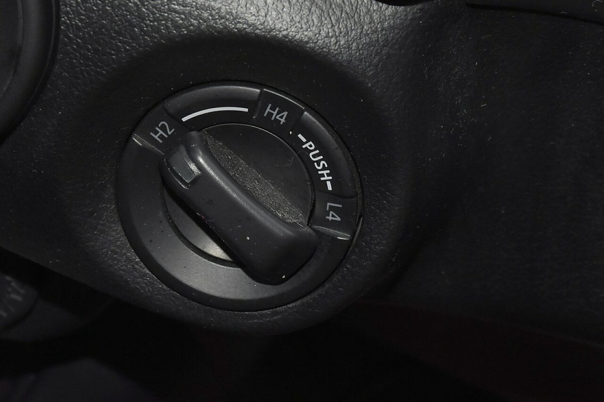 2018 Toyota Hilux SR GUN126R 4X4