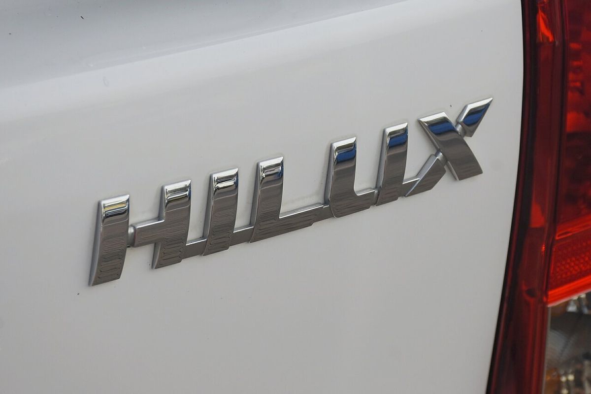 2018 Toyota Hilux SR GUN126R 4X4