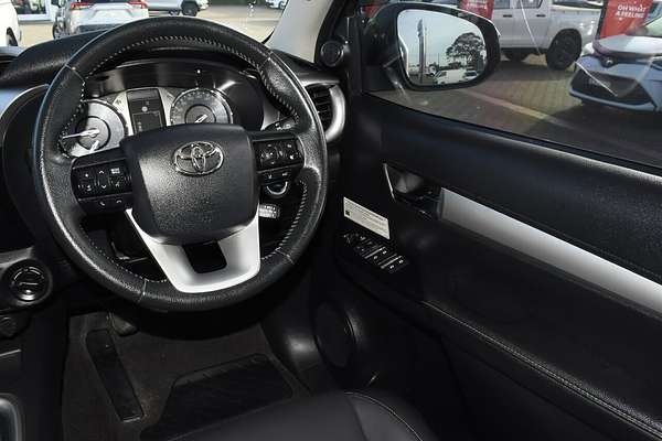 2021 Toyota Hilux SR5 GUN126R 4X4