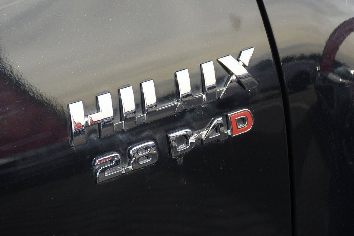 2021 Toyota Hilux SR5 GUN126R 4X4