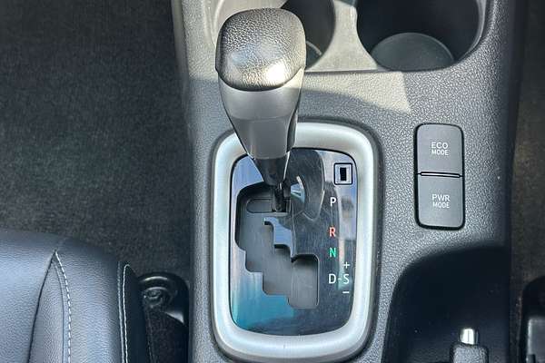 2020 Toyota Hilux SR5 GUN126R 4X4