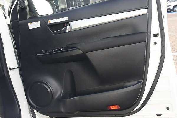 2020 Toyota Hilux SR5 GUN126R 4X4