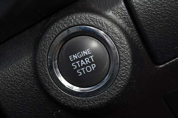 2020 Toyota Hilux SR5 GUN126R 4X4