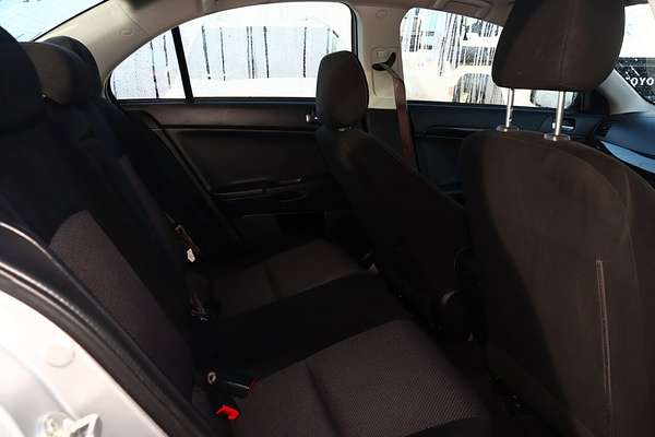 2017 Mitsubishi Lancer ES Sport CF