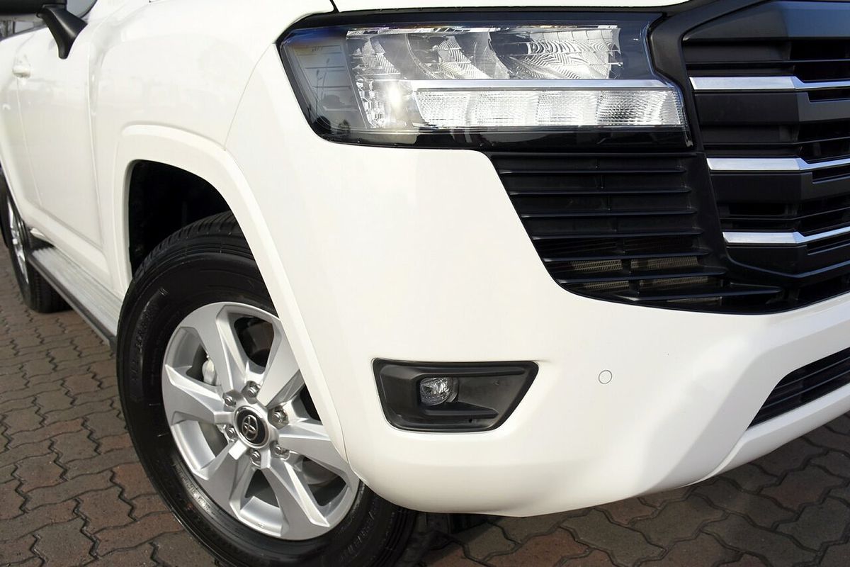 2022 Toyota Landcruiser GXL FJA300R