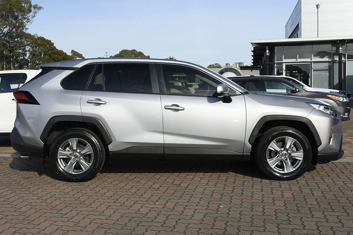 2022 Toyota RAV4 GX MXAA52R