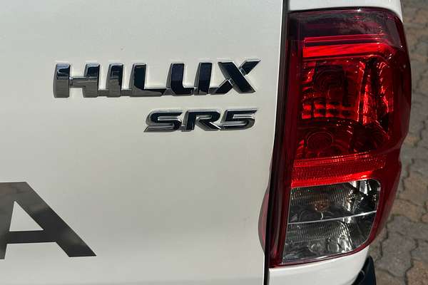 2020 Toyota Hilux SR5 GUN126R 4X4