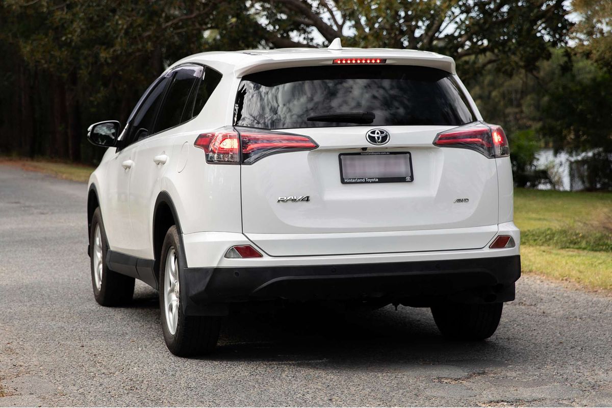 2017 Toyota RAV4 GX ASA44R