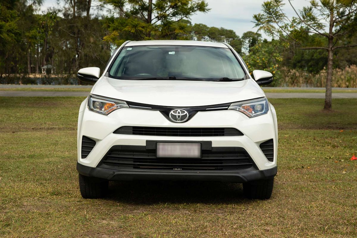 2017 Toyota RAV4 GX ASA44R