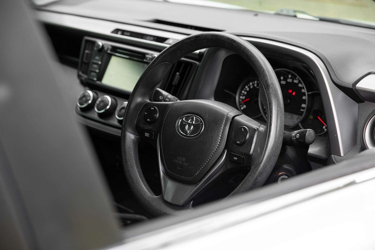 2017 Toyota RAV4 GX ASA44R