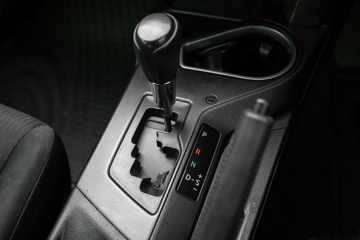 2017 Toyota RAV4 GX ASA44R