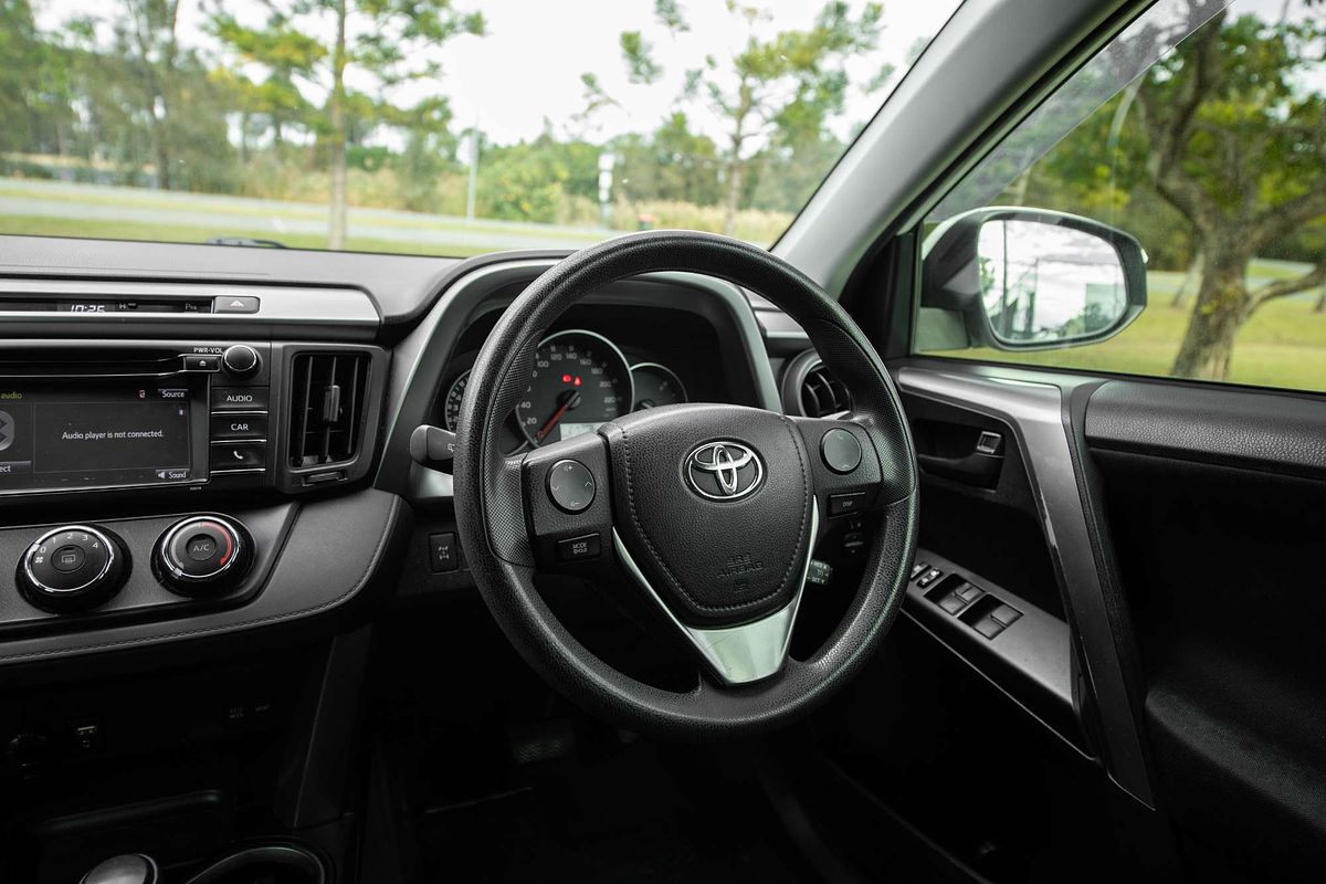 2017 Toyota RAV4 GX ASA44R