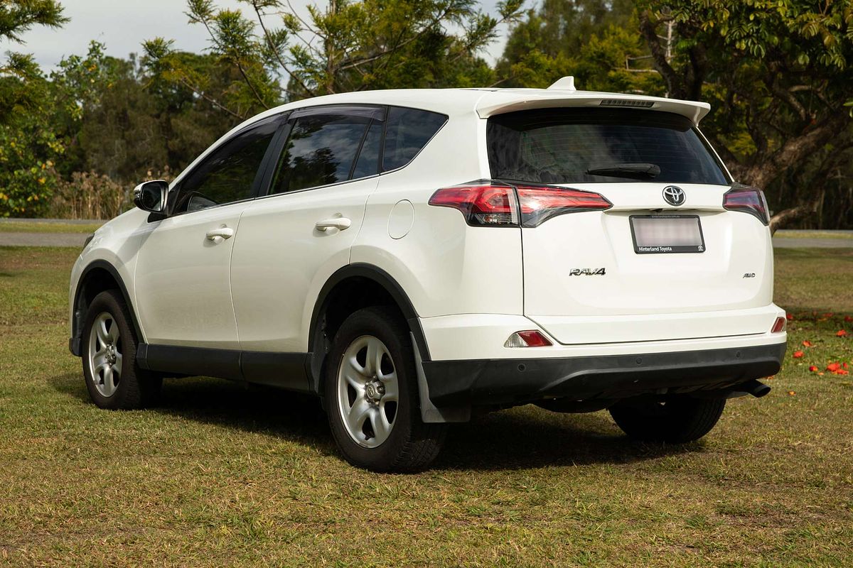 2017 Toyota RAV4 GX ASA44R