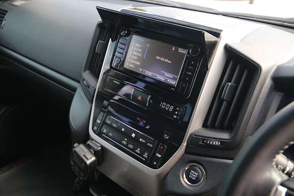 2019 Toyota Landcruiser GXL VDJ200R