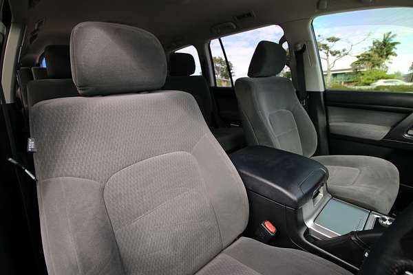 2019 Toyota Landcruiser GXL VDJ200R