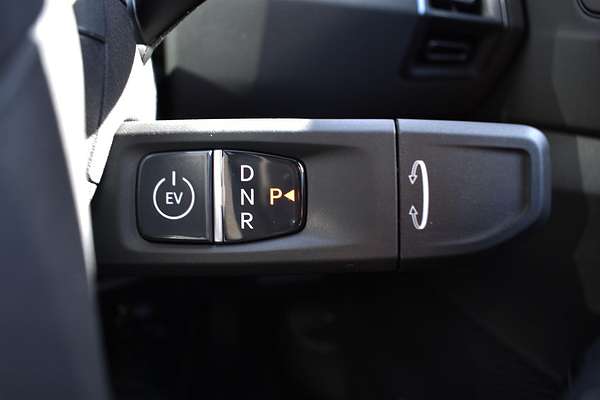 2025 Kia EV5 Air Standard Range OVc