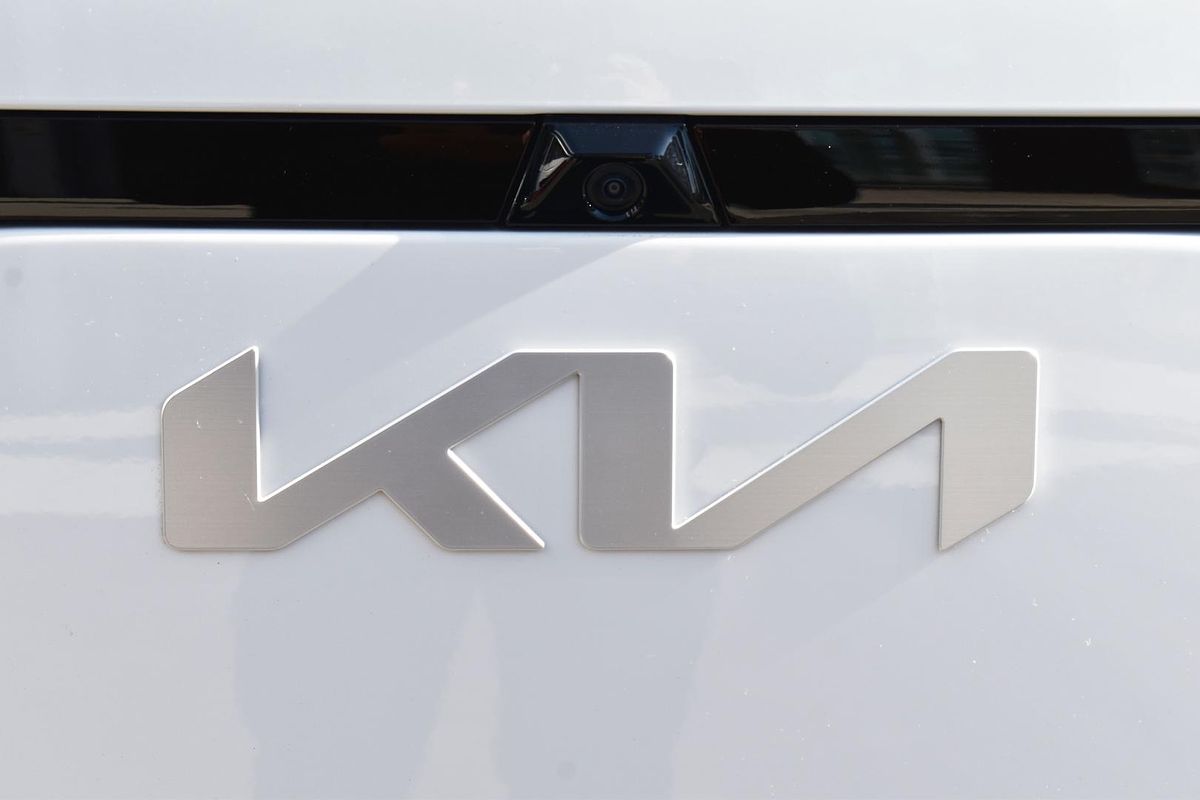 2025 Kia EV5 Air Standard Range OVc