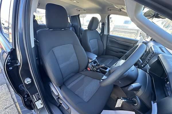 2024 Ford Ranger XL 4X4 2.0L
