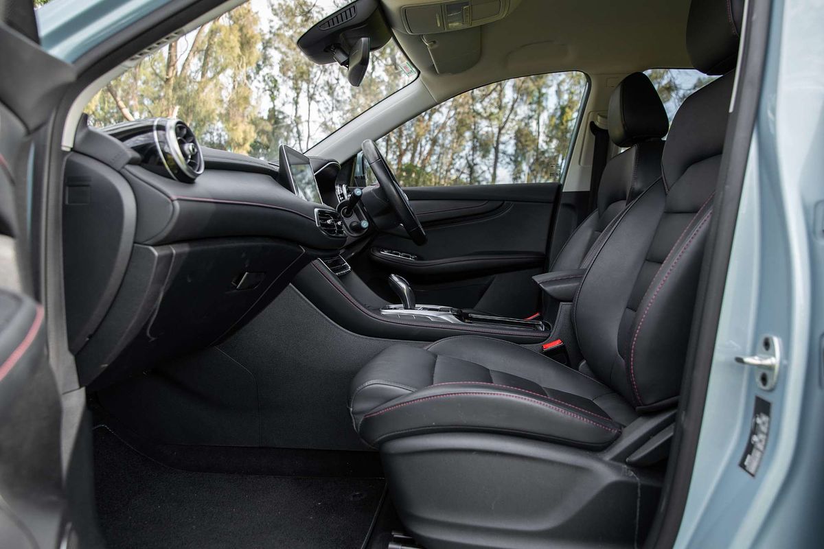 2021 MG HS PHEV Essence SAS23