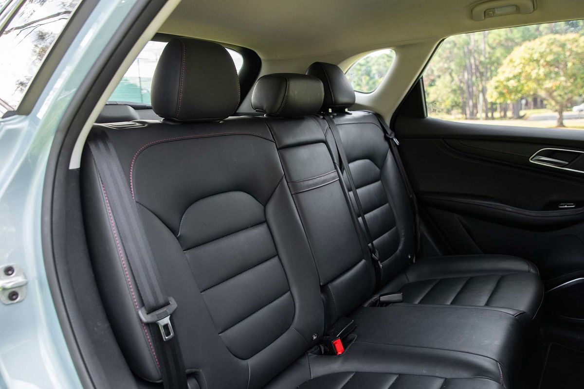 2021 MG HS PHEV Essence SAS23
