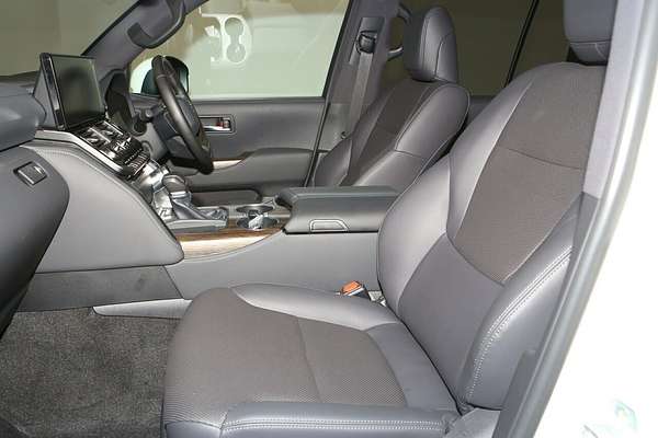 2024 Toyota Landcruiser VX FJA300R