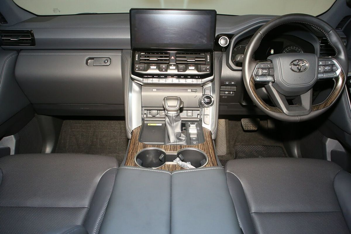 2024 Toyota Landcruiser VX FJA300R