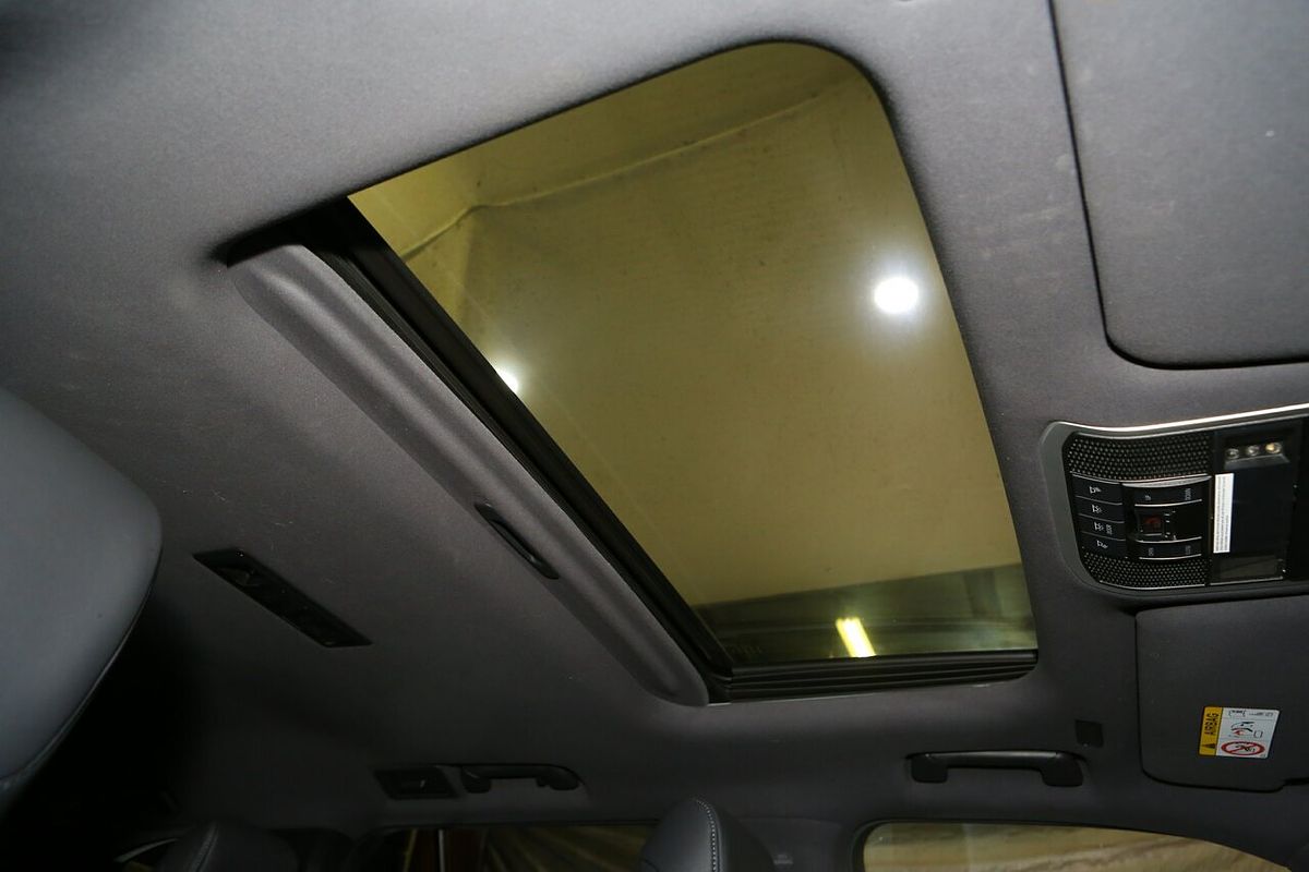 2024 Toyota Landcruiser VX FJA300R