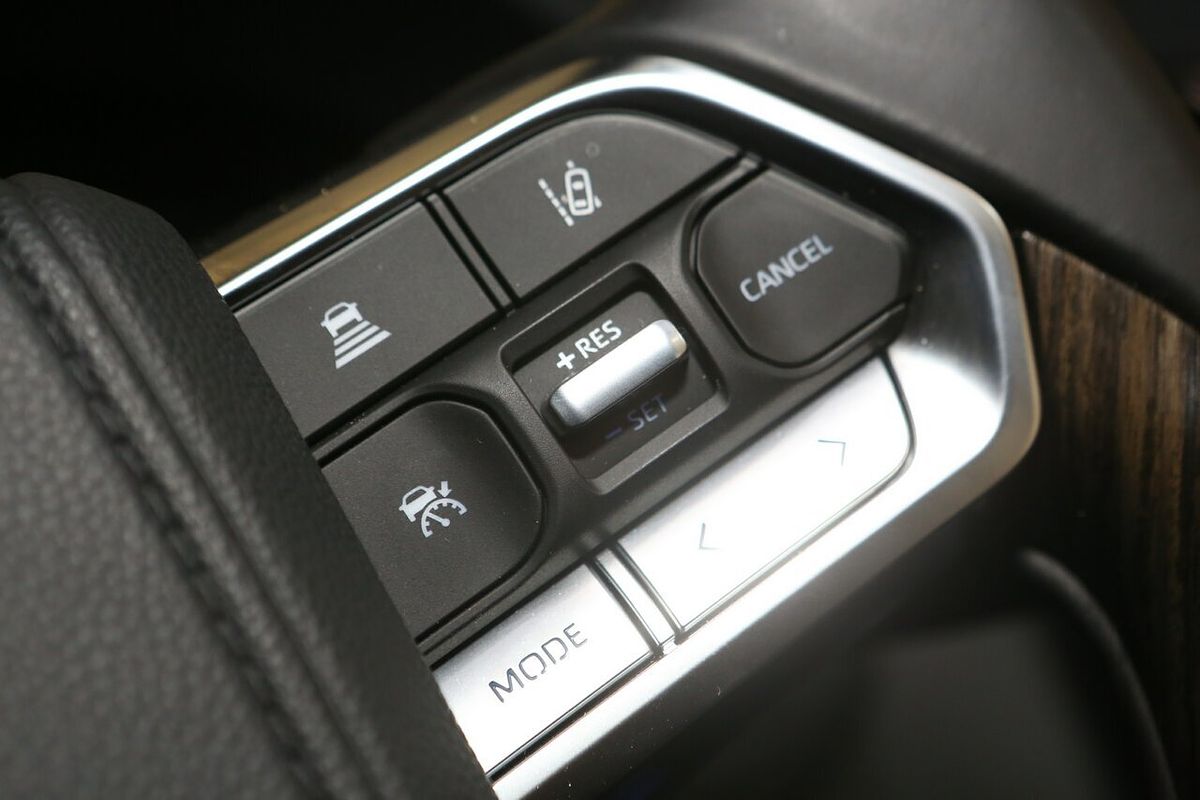 2024 Toyota Landcruiser VX FJA300R