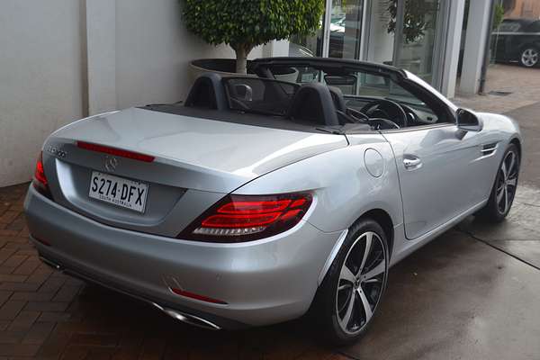 2017 Mercedes-Benz SLC-Class SLC200 R172