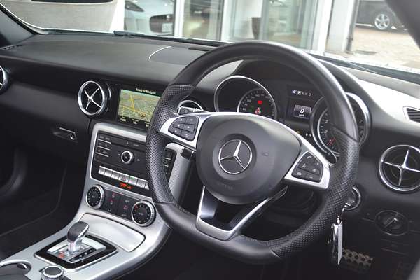2017 Mercedes-Benz SLC-Class SLC200 R172