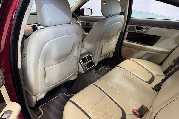 2014 Jaguar XF S Portfolio X250