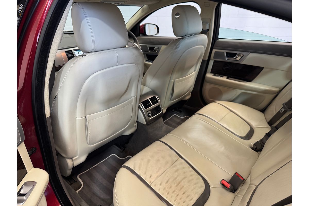 2014 Jaguar XF S Portfolio X250