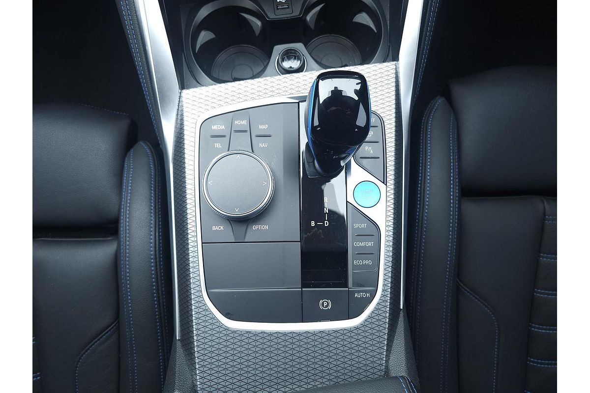 2022 BMW i4 M50 G26