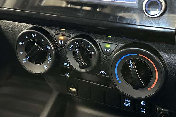 2022 Toyota Hilux SR GUN126R 4X4