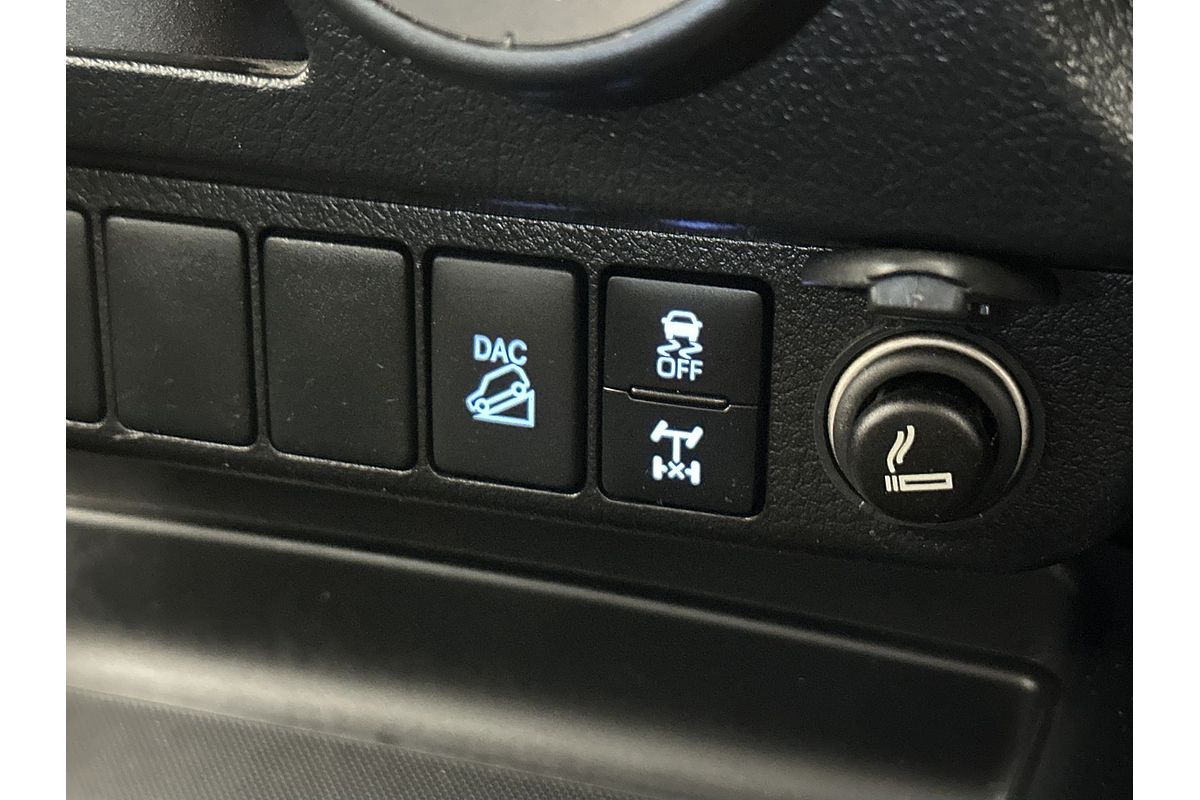 2022 Toyota Hilux SR GUN126R 4X4