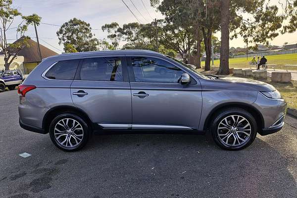 2017 Mitsubishi Outlander LS ZK
