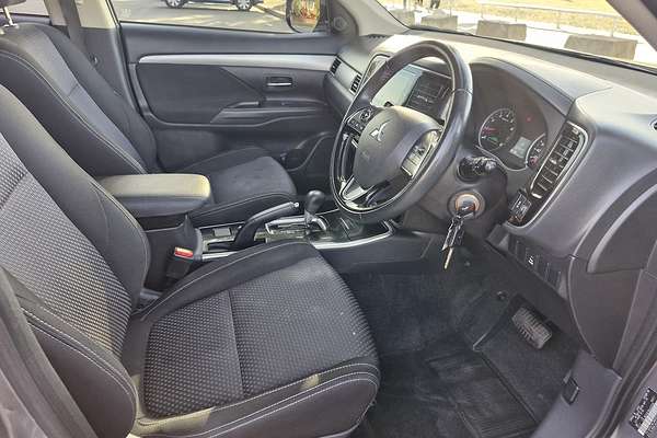2017 Mitsubishi Outlander LS ZK