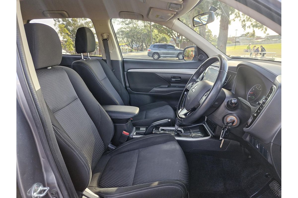 2017 Mitsubishi Outlander LS ZK