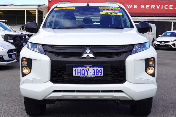 2022 Mitsubishi Triton GLX MR 4X4