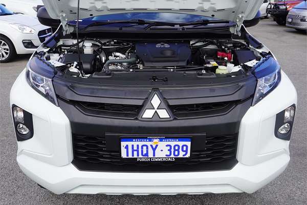 2022 Mitsubishi Triton GLX MR 4X4