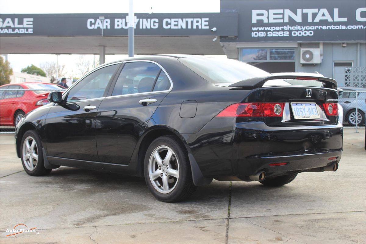 2004 Honda Accord EURO LUXURY